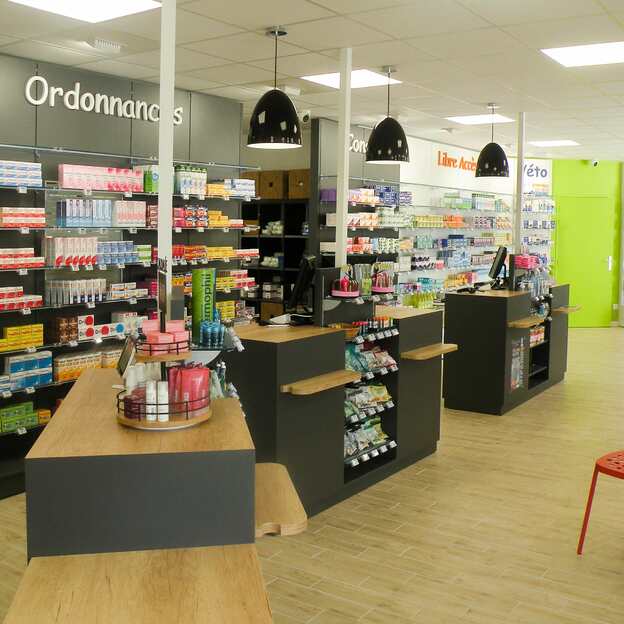 Pharmacie de Moulon 4